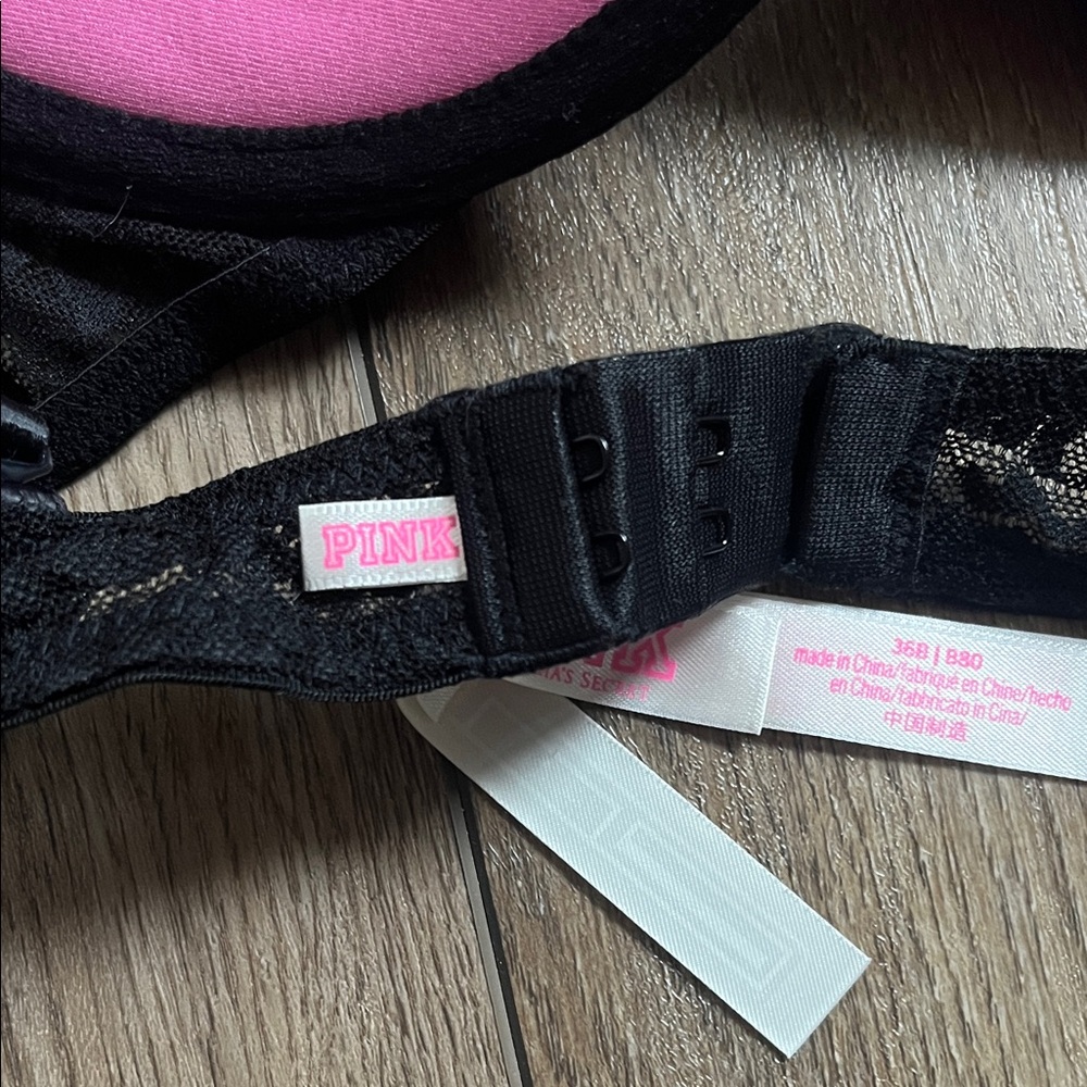 PINK Victoria's Secret Black Bra - Picture 3 of 5
